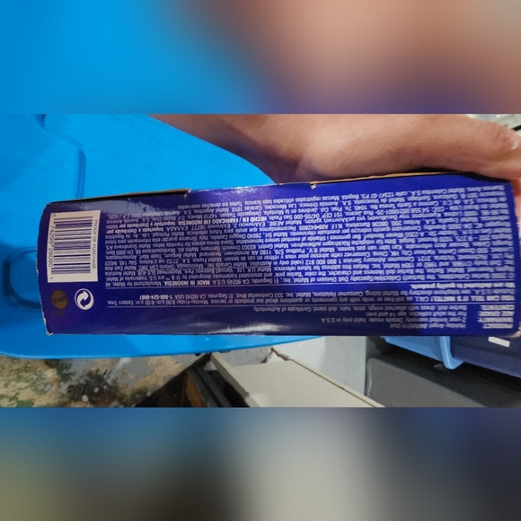 Barbie Collector Edition Holiday Angel Doll - Picture 8 of 10